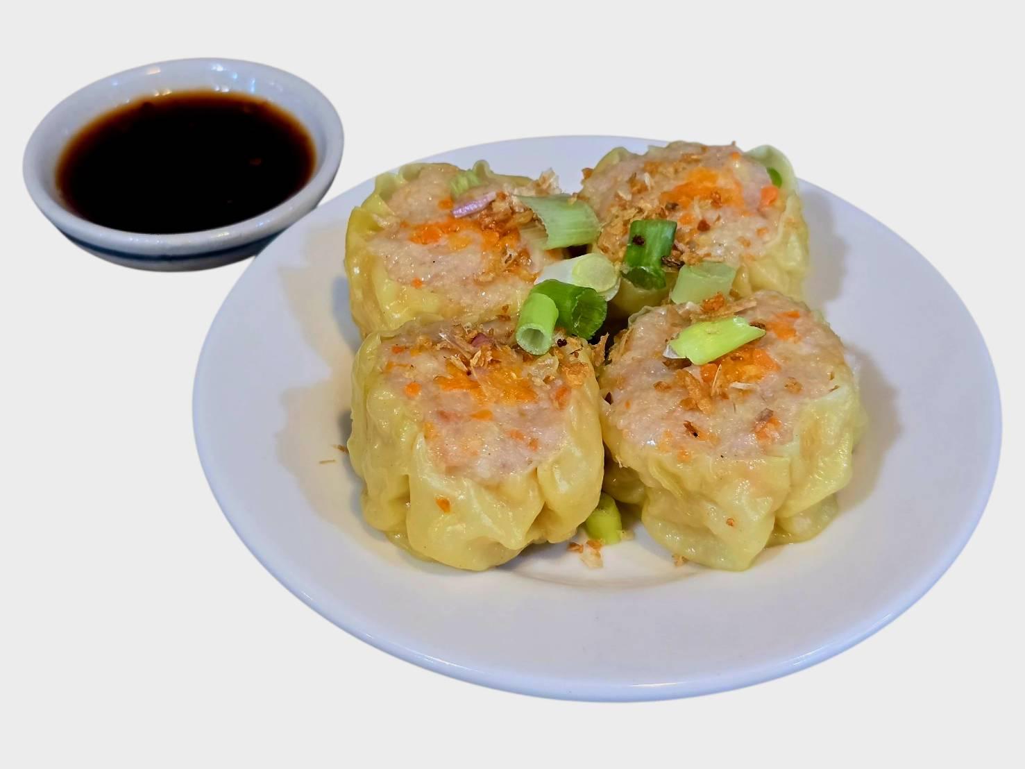 Steamed Dumplings ขนมจีบ.