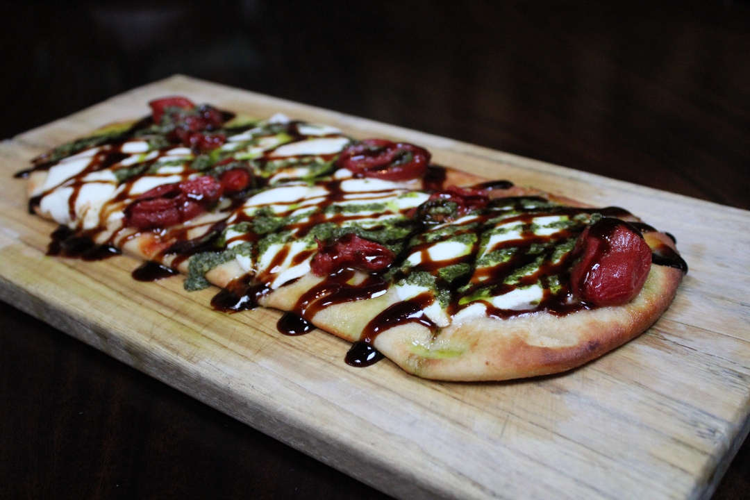 Flatbread - Margherita.