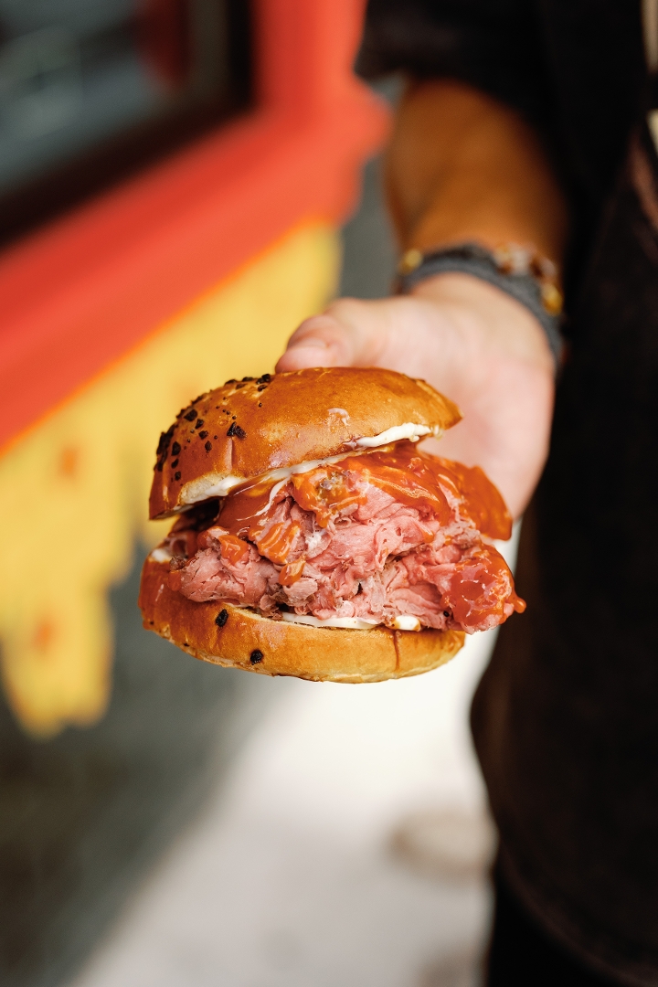 NORTH SHORE ROAST BEEF.