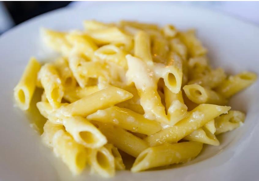KIDS PENNE WITH BUTTER.