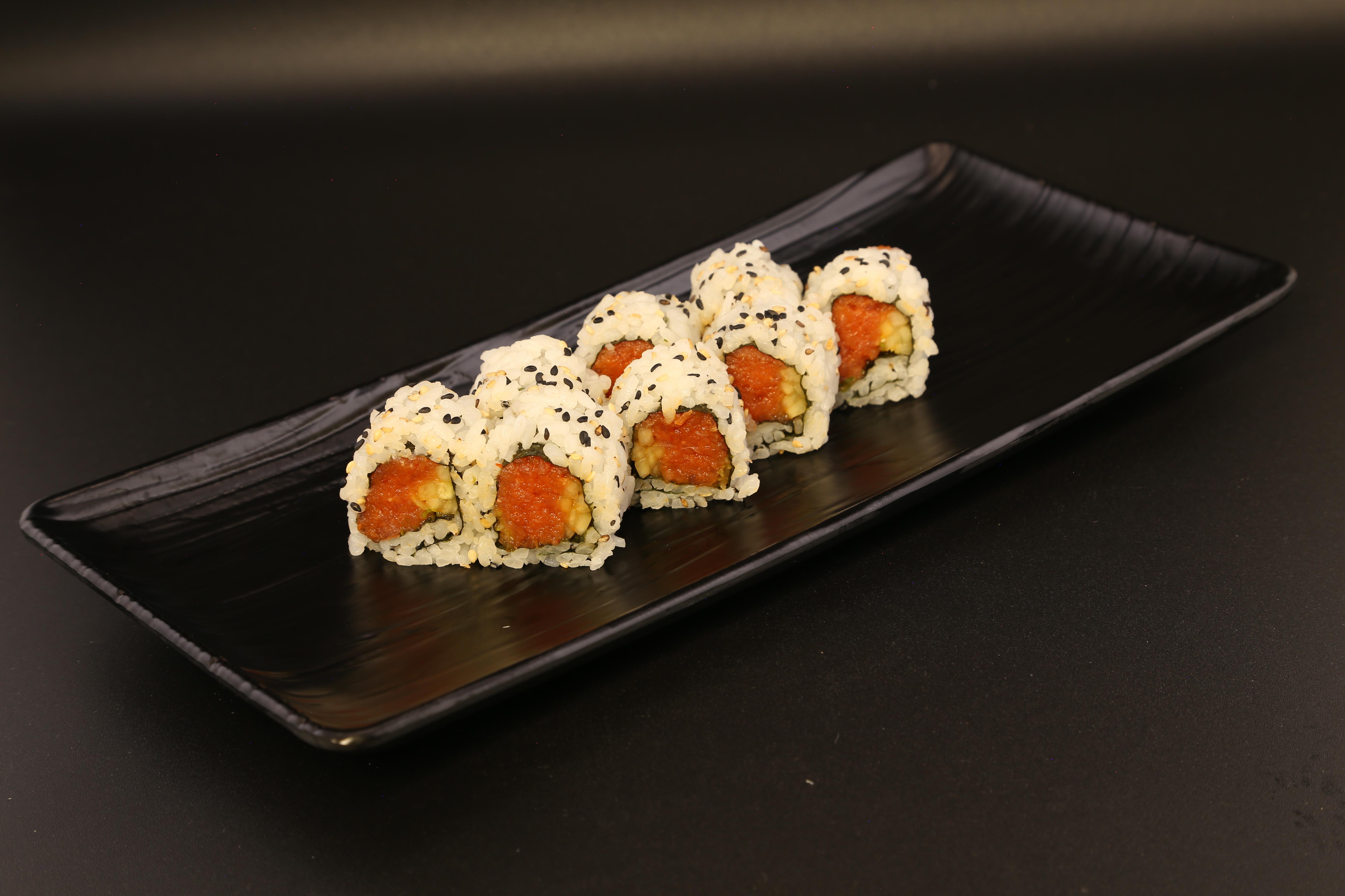 Spicy Tuna Roll (Copy).