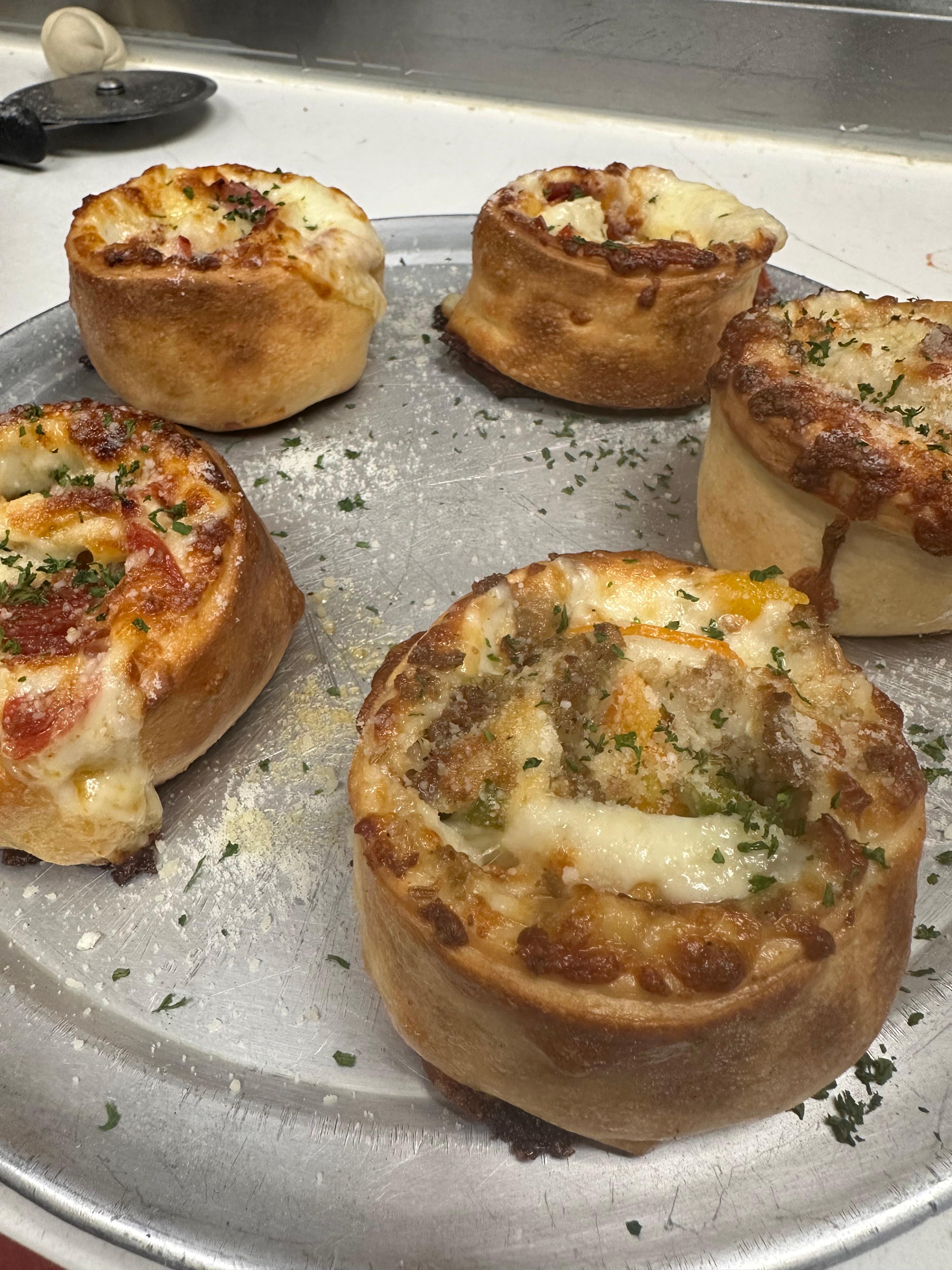 CHEESESTEAK PINWHEELS (5).