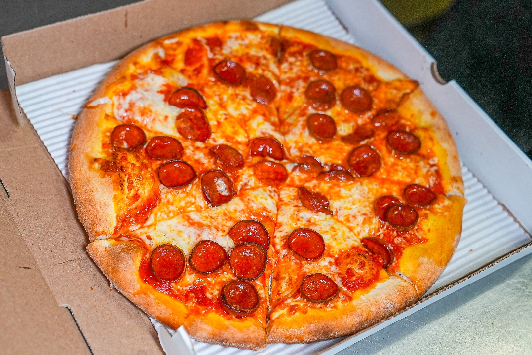 12" Small Meat Lovers Pizza.
