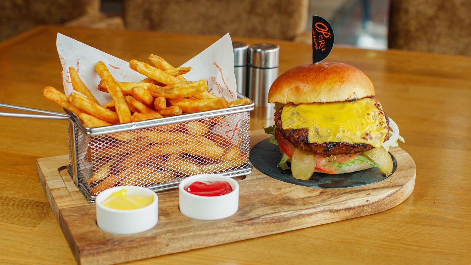 Opera Cheese Burger.