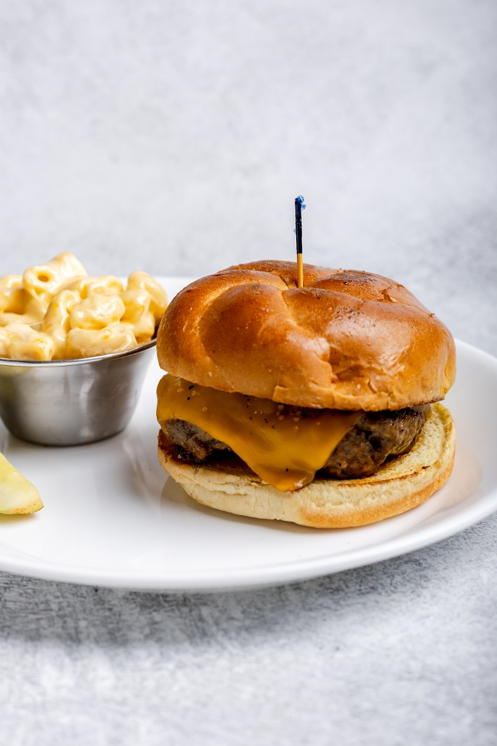 Classic Cheeseburger.
