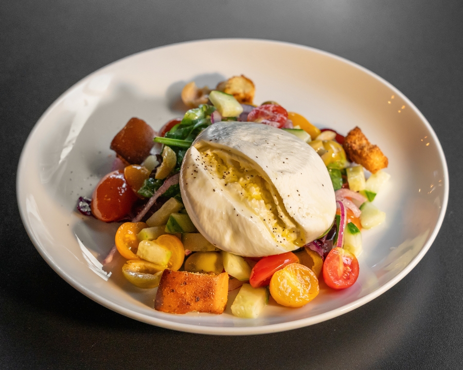 Burrata E Panzanella.