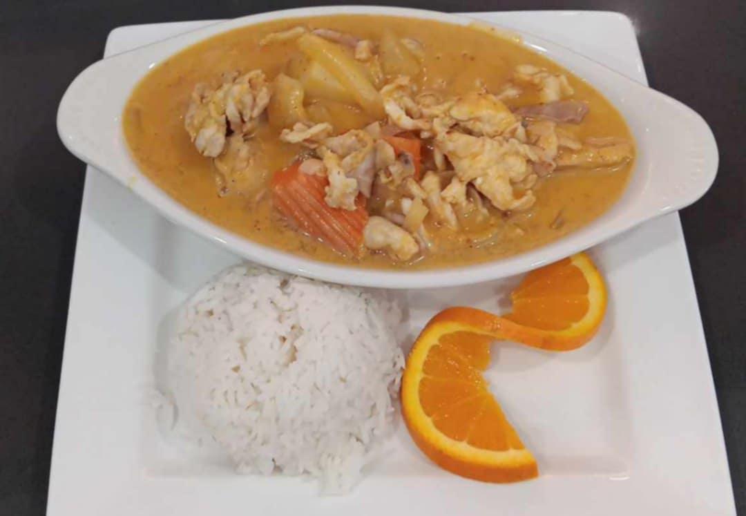 Yellow Curry (Lunch Special).