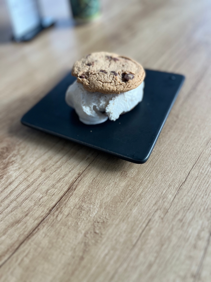 Chocolate Chip Cookie Ice Cream Sandwhich.