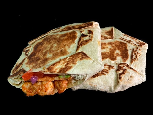 SHRIMP CRUNCHWRAP.