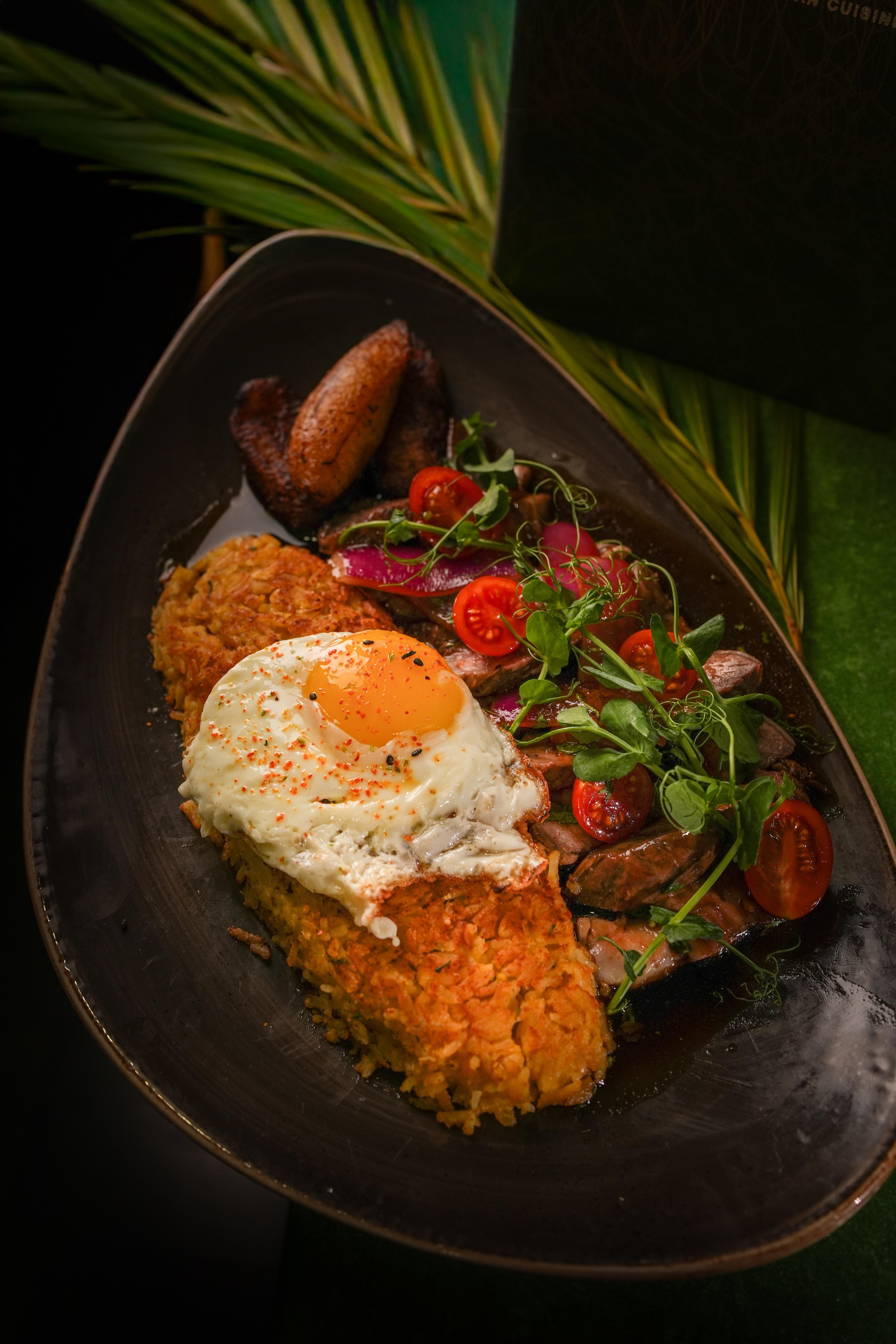 Tacu Tacu a Lo Pobre.