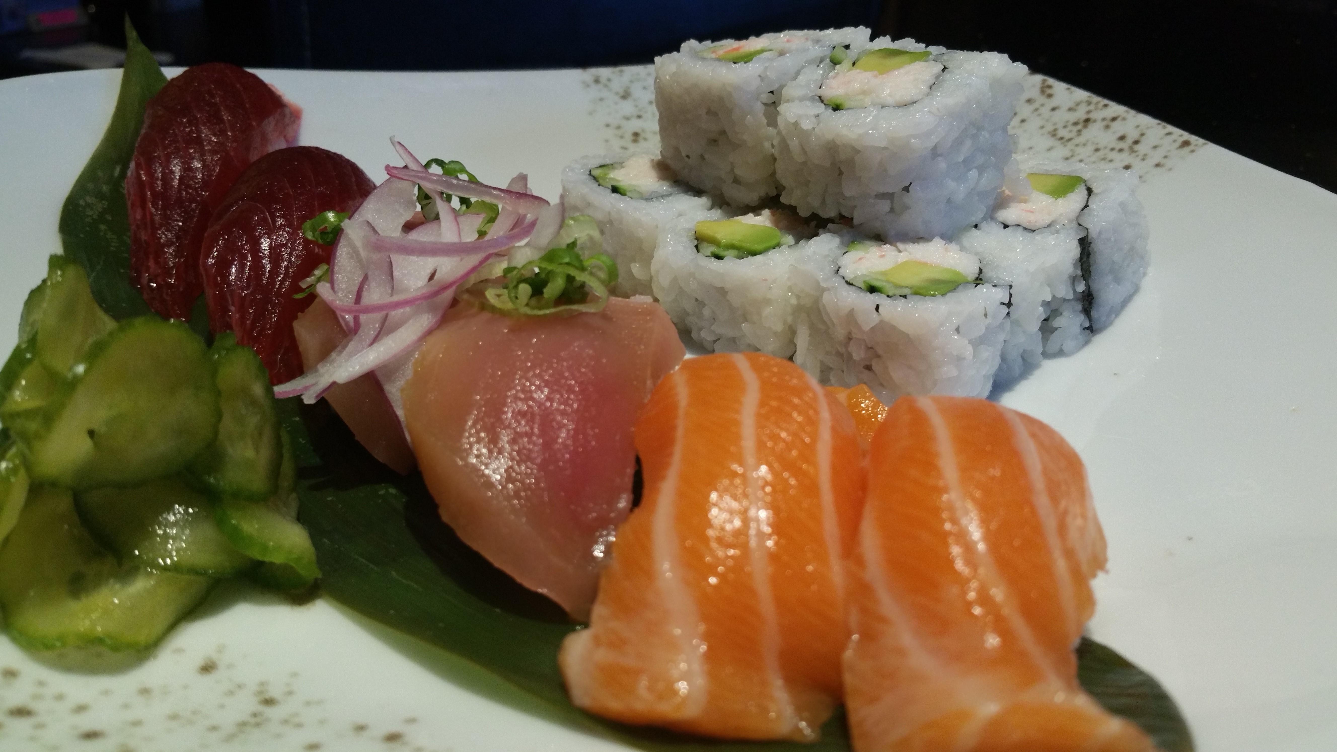 6pc Sushi Combo.