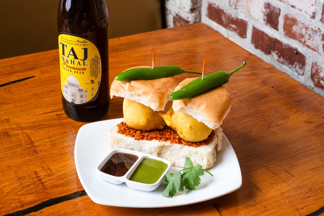 VADA PAV.