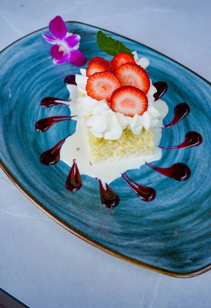 Tres Leches.
