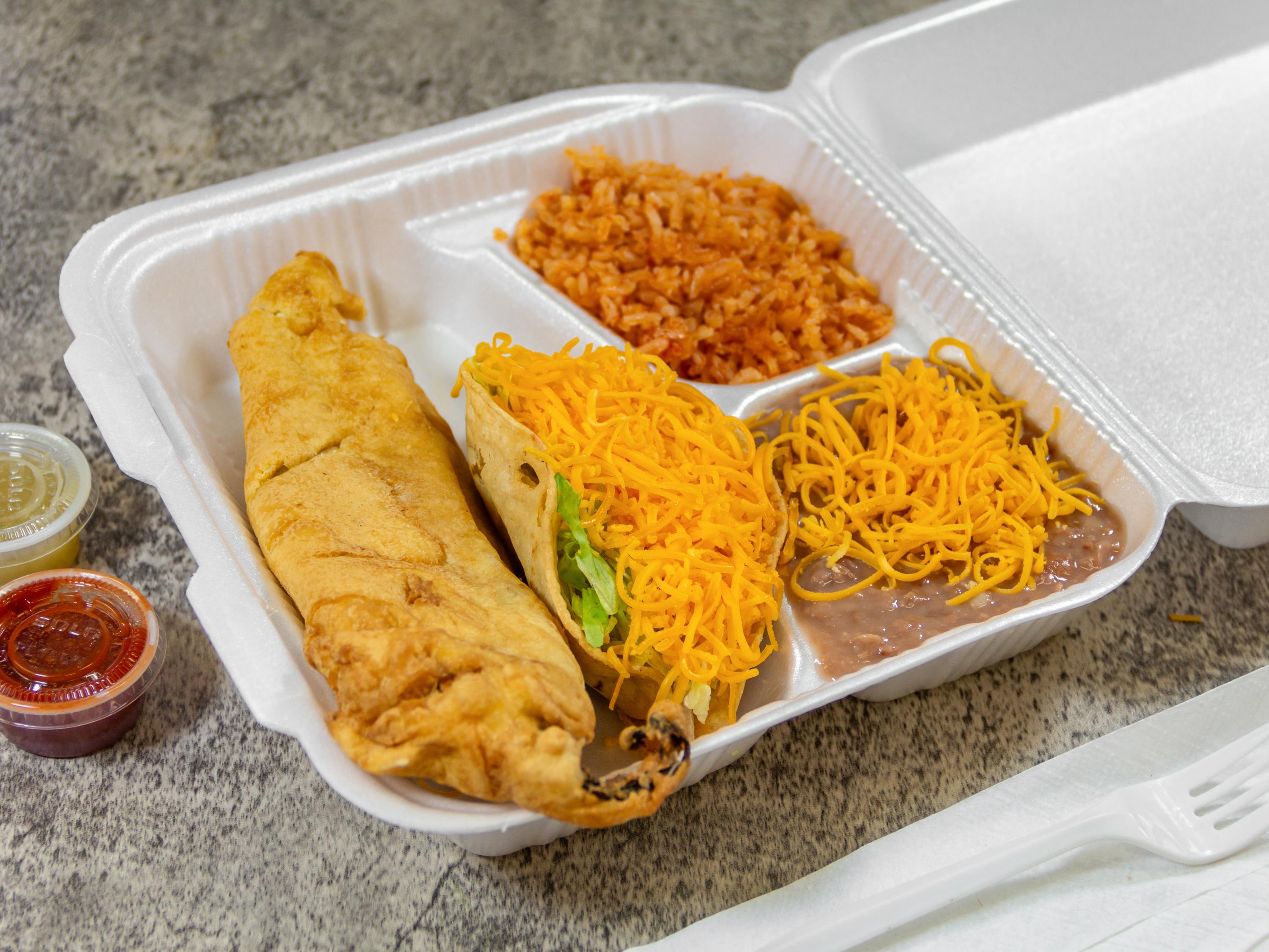 Taco (1), Chile Relleno (1).