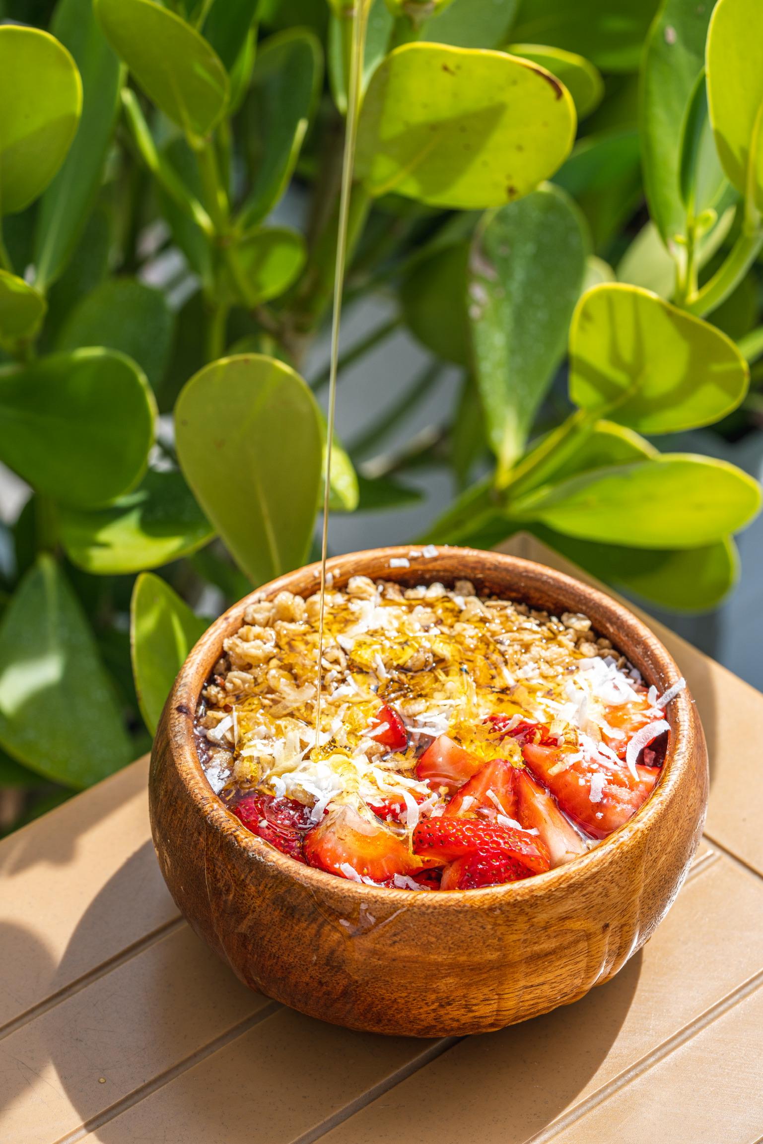 ACAI LEBLON.