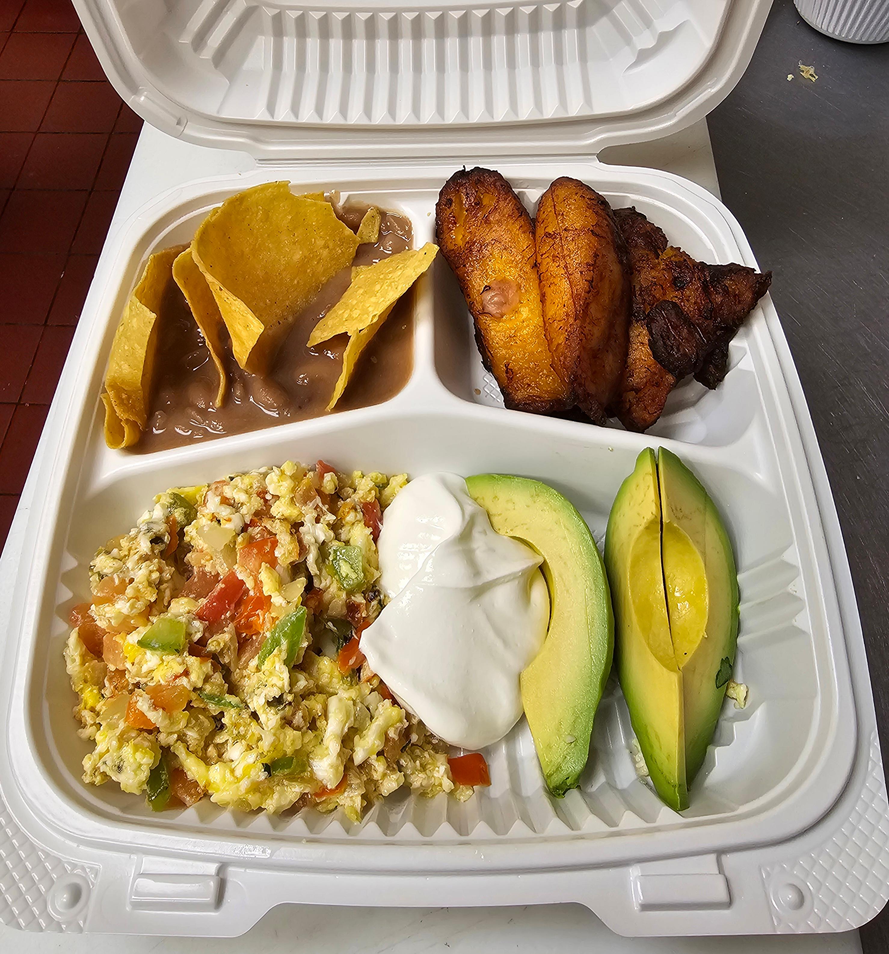Desayuno Tipico.