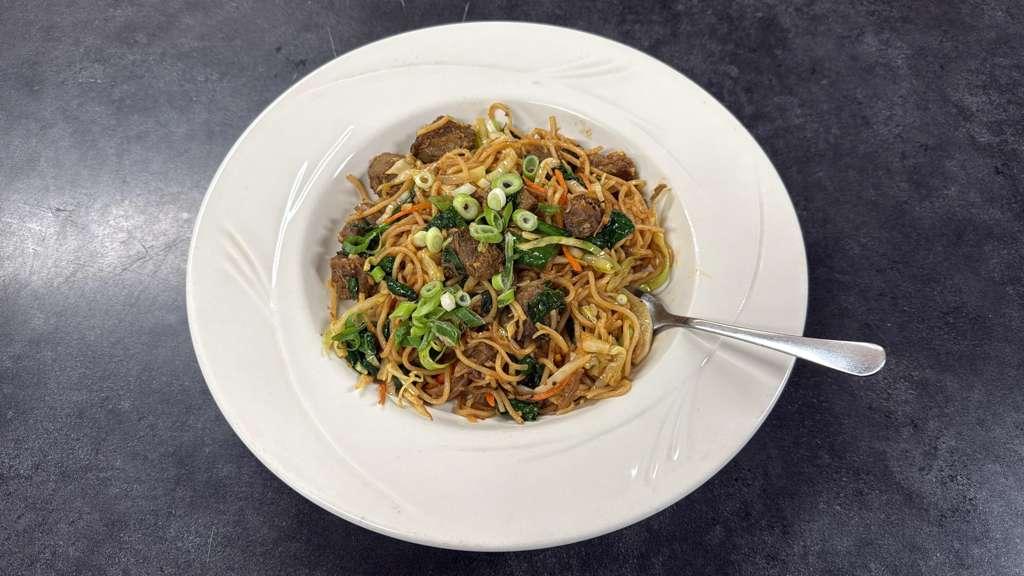 Hakka Noodles.