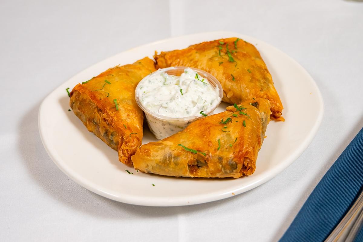 Spanakopita (4pc).