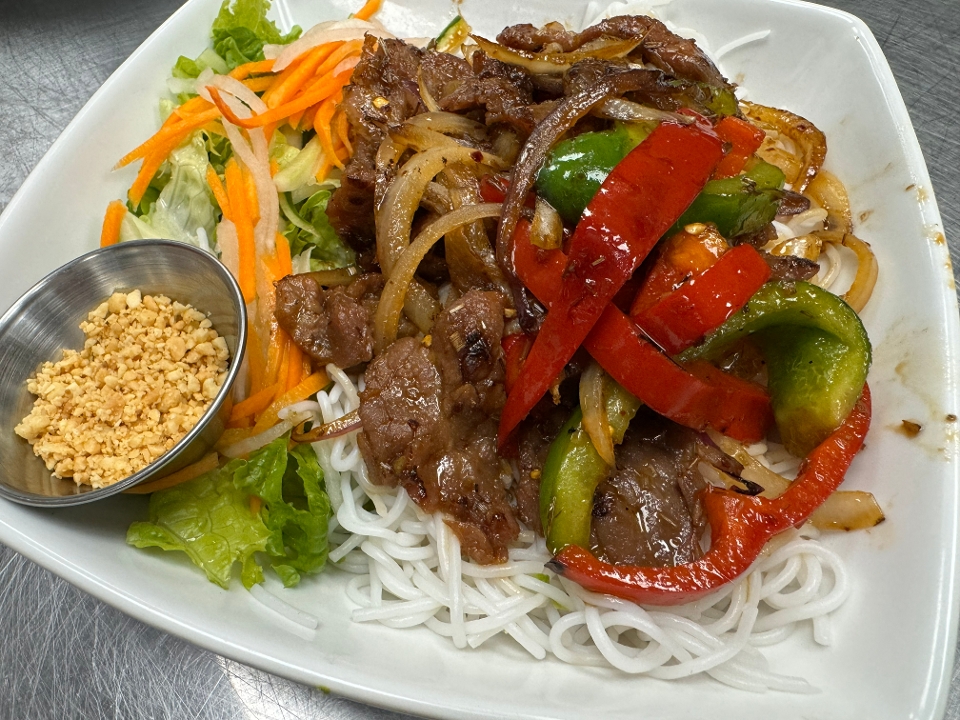 58-Stir-Fried Lemongrass Chilli Beef on Vermicelli - Bun Bo Xao Sa Ot.