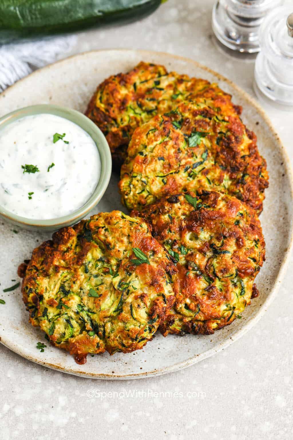 ZUCCHINI FRITTERS (VE) (VG).