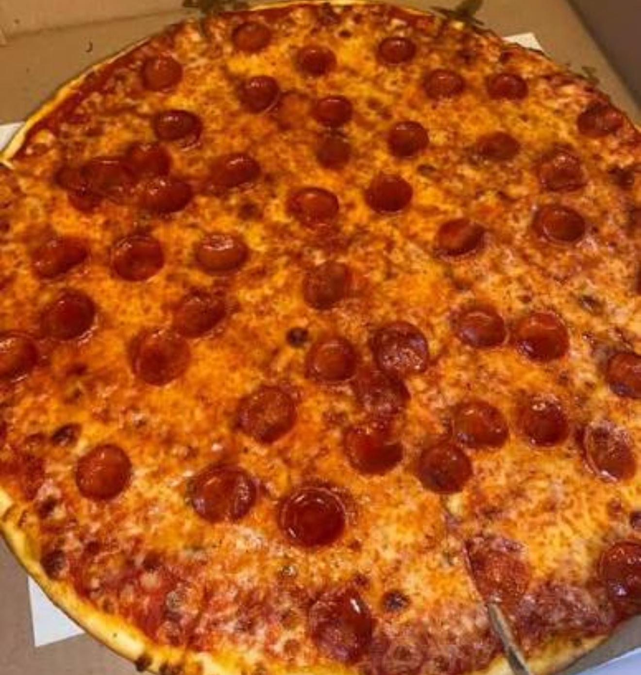18" Hot Honey Pizza.
