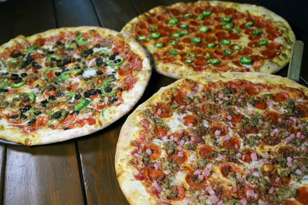 Build Your Own 18" Large Pizza.