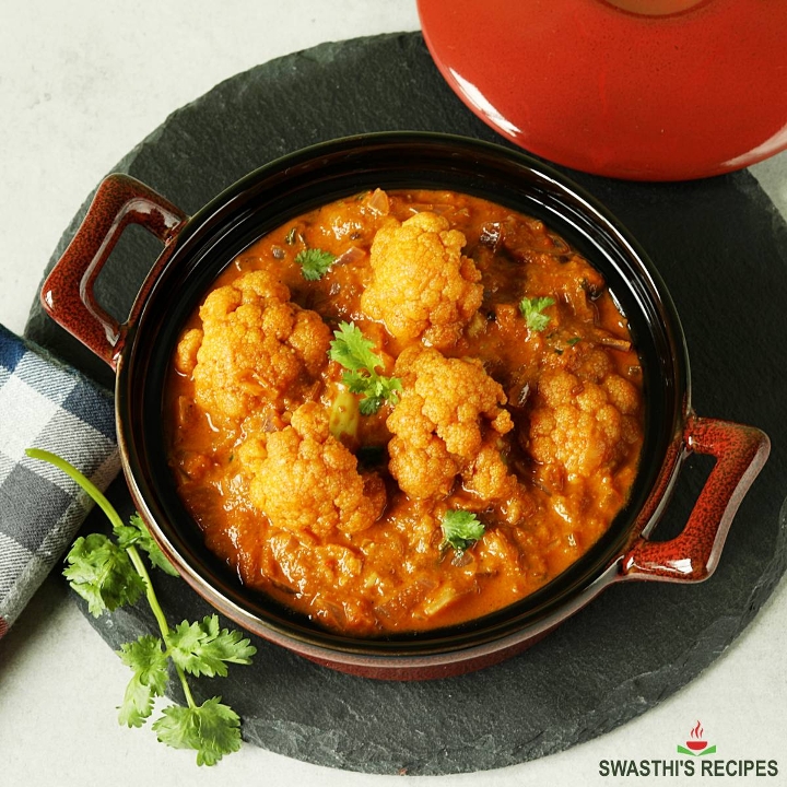 Cauliflower in Curry Sauce.