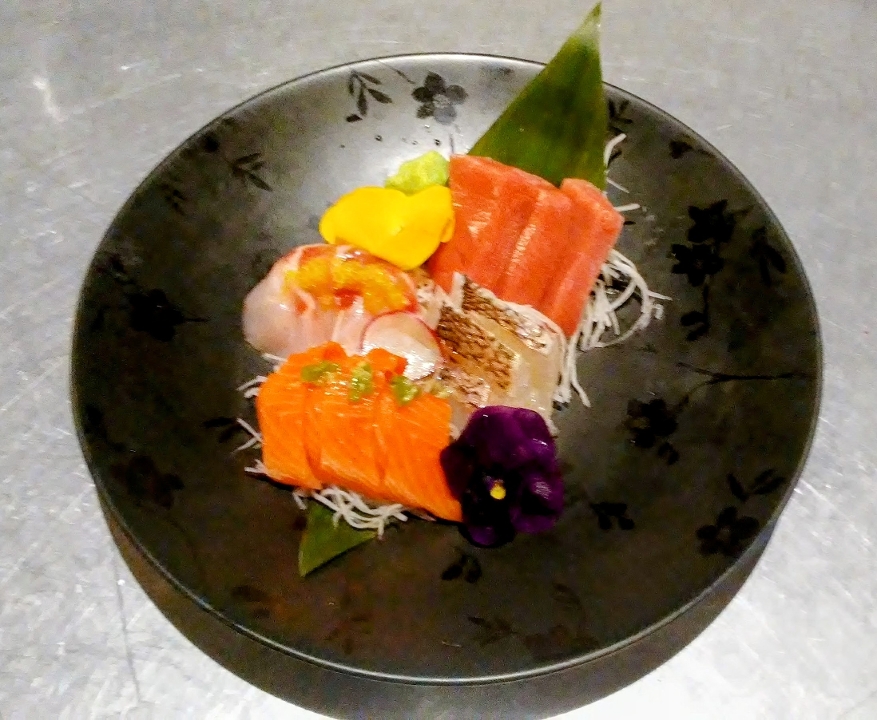 Sashimi Regular.