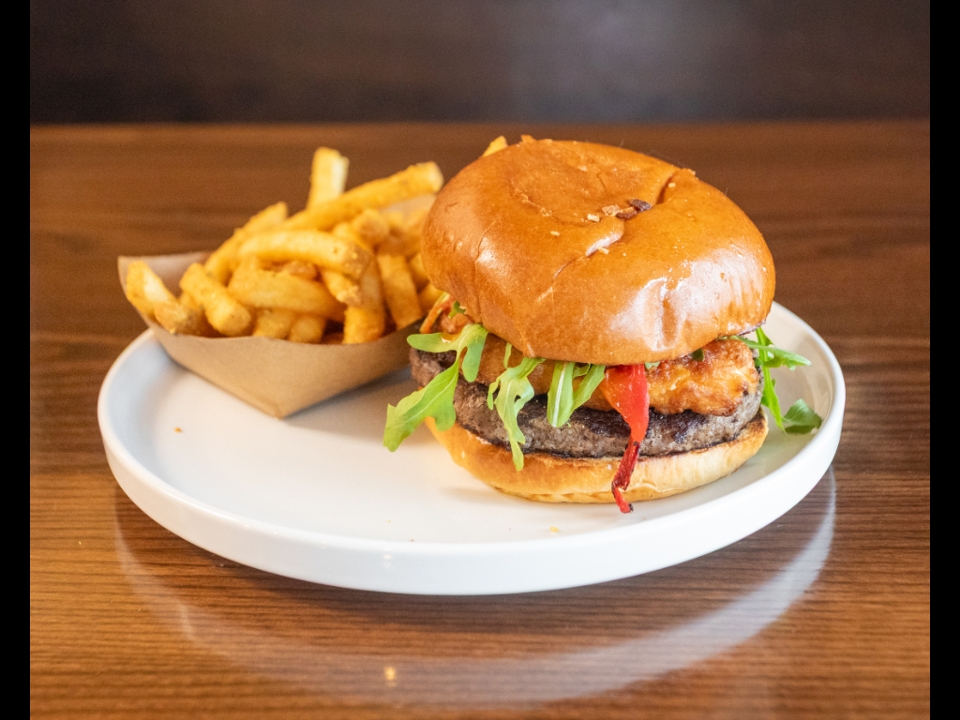 “NEW” ITALIAN MOZZ SMASH BURGER.