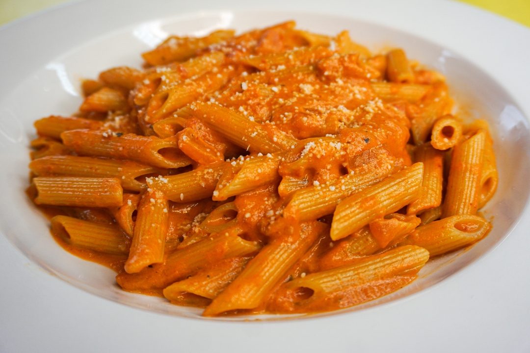 Pasta w/ Vodka Sauce.