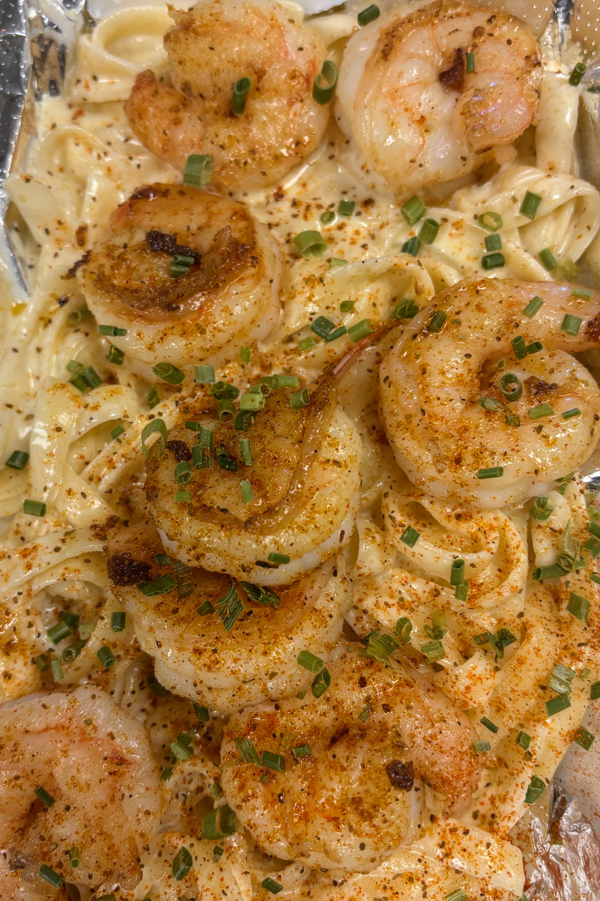 Fettuccine Alfredo with Shrimp (6).