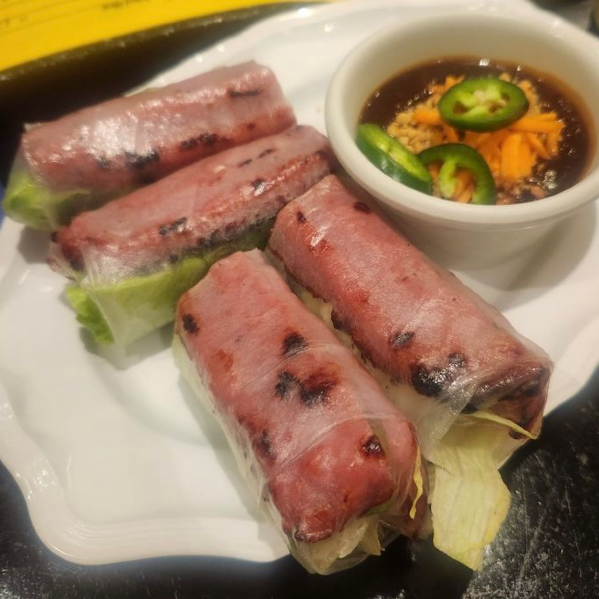 06. Grilled pork meat rolls - nem nướng cuốn.