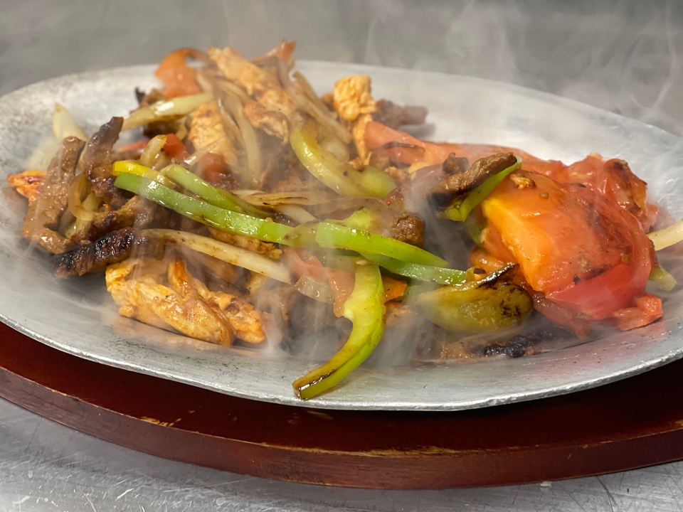Chicken And Steak Fajita (1).