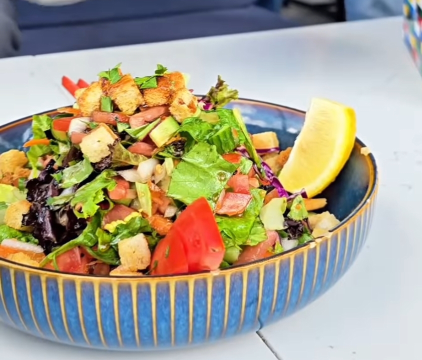 Fattoush Salad.
