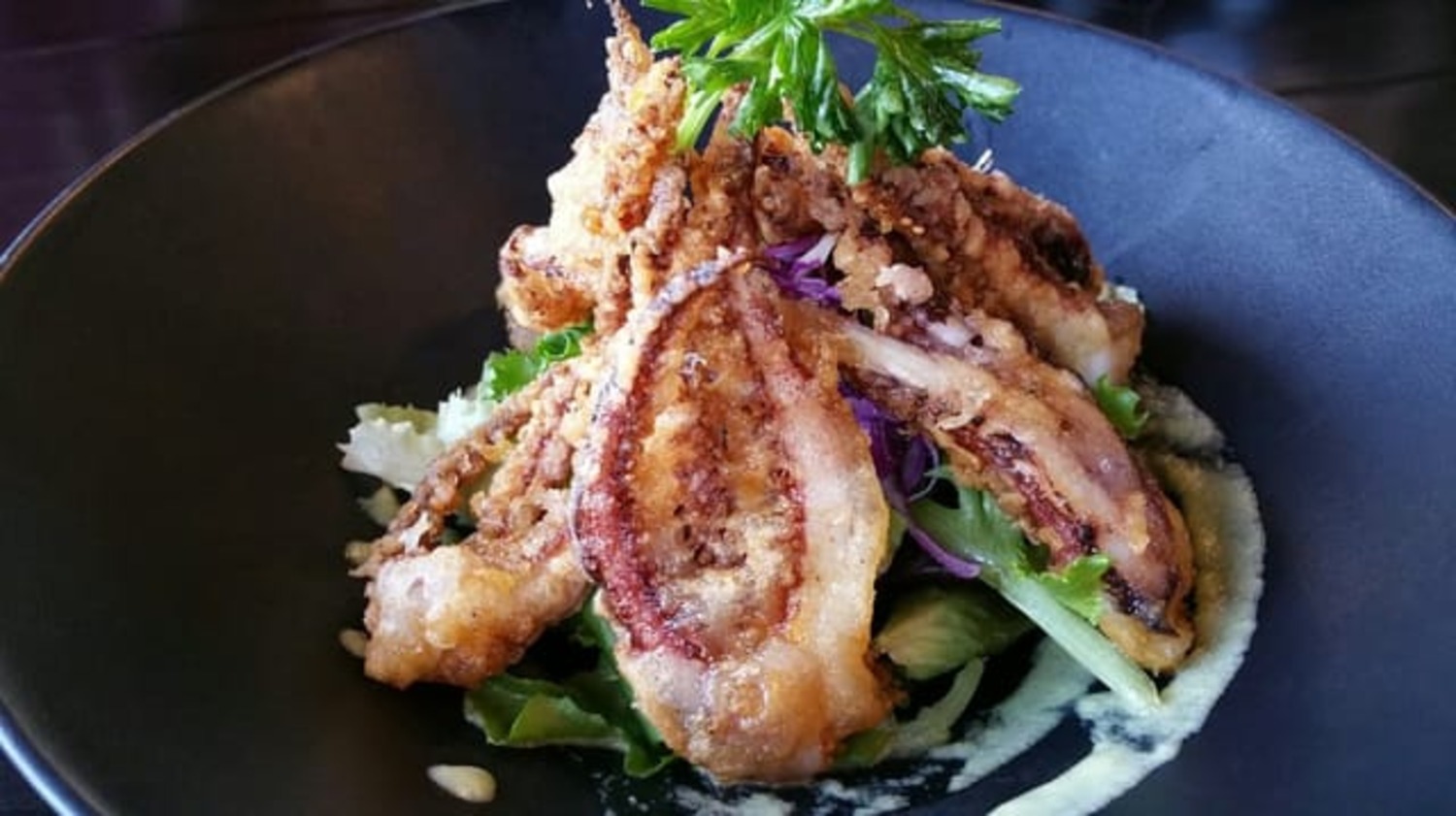 FRIED SQUID LEG.