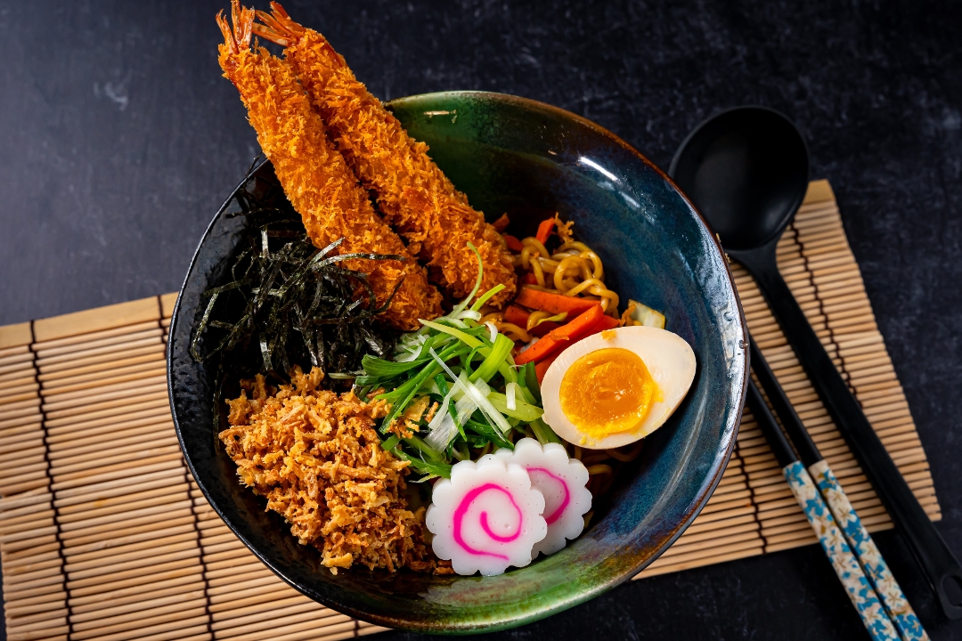 Ebi Tempura Yakisoba.