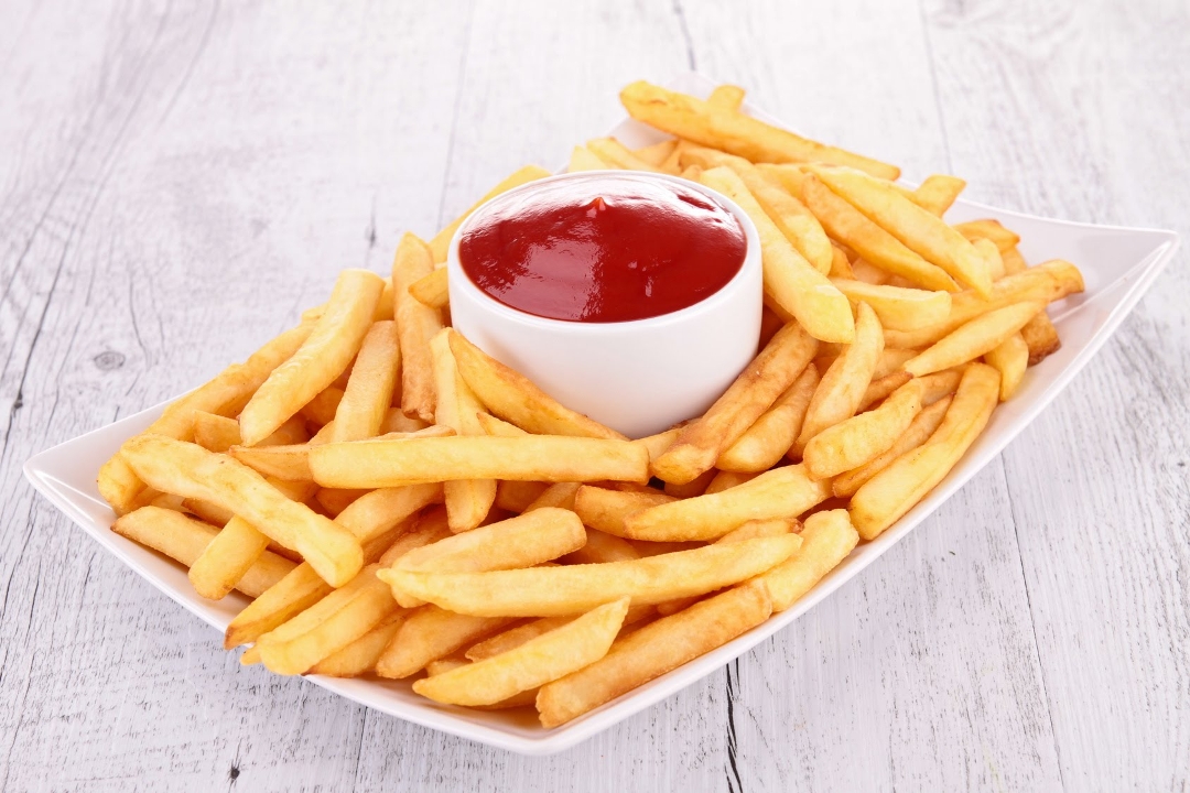 Fries/Batatas Fritas.
