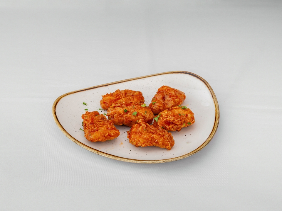 VEGAN CRISPY BONELESS WINGS.