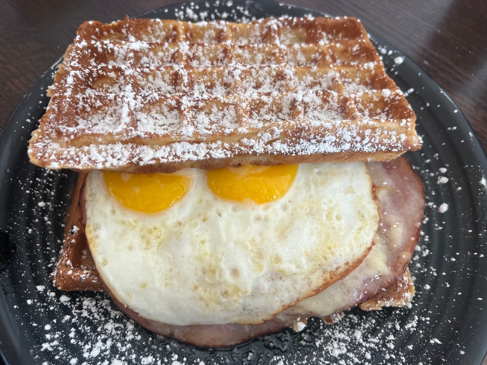 Monte Cristo Waffle.