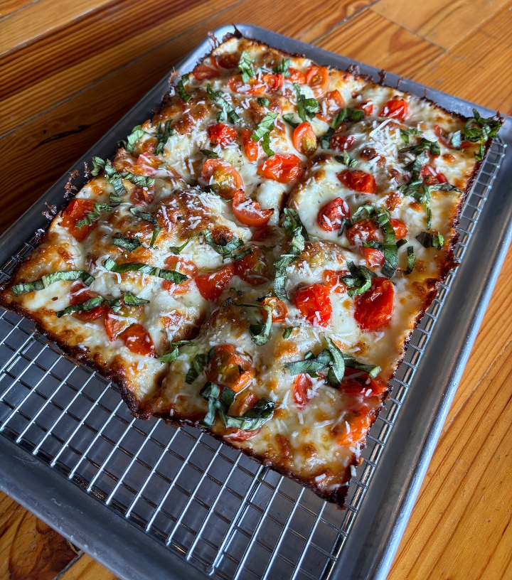 SMALL MARGHERITA.