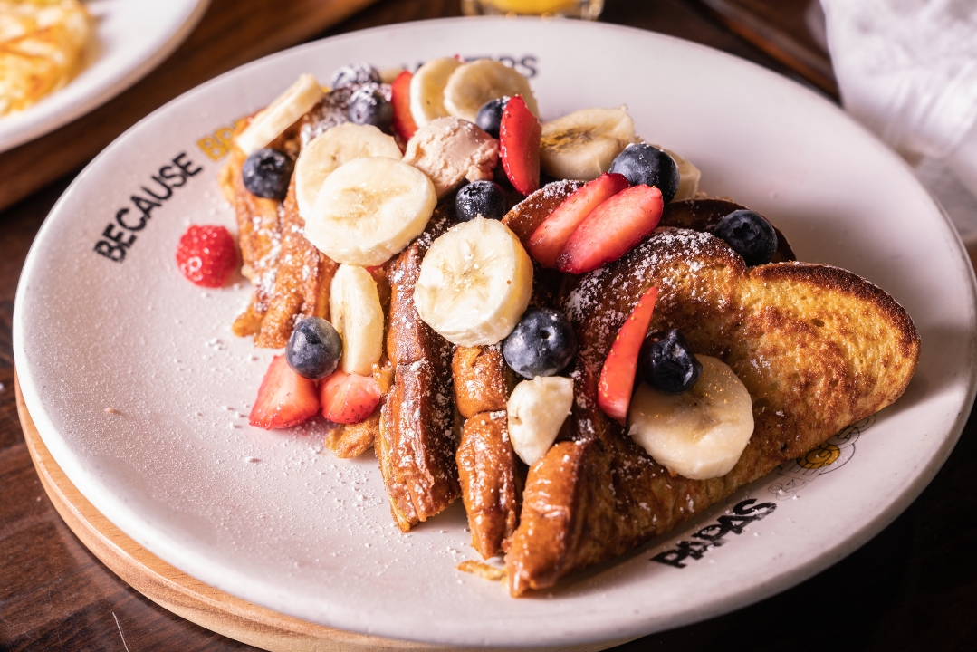 Berries French Toast.