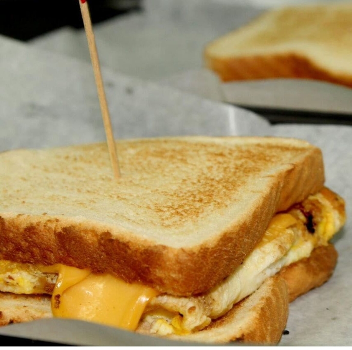 Egg/Cheese-Huevo/Queso.