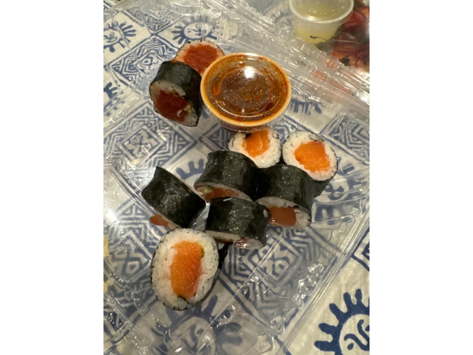 Salmon Roll.