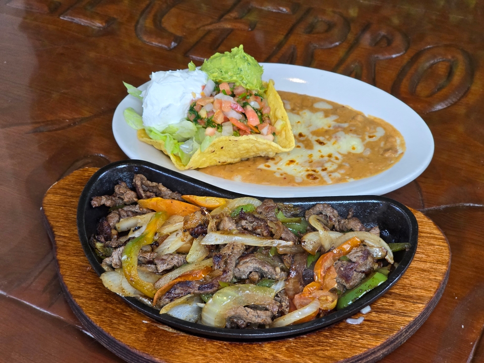 Lunch Fajitas.