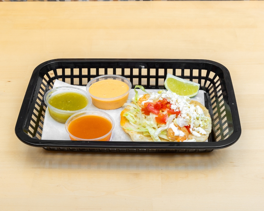 Taco de Camarones (Shrimp).