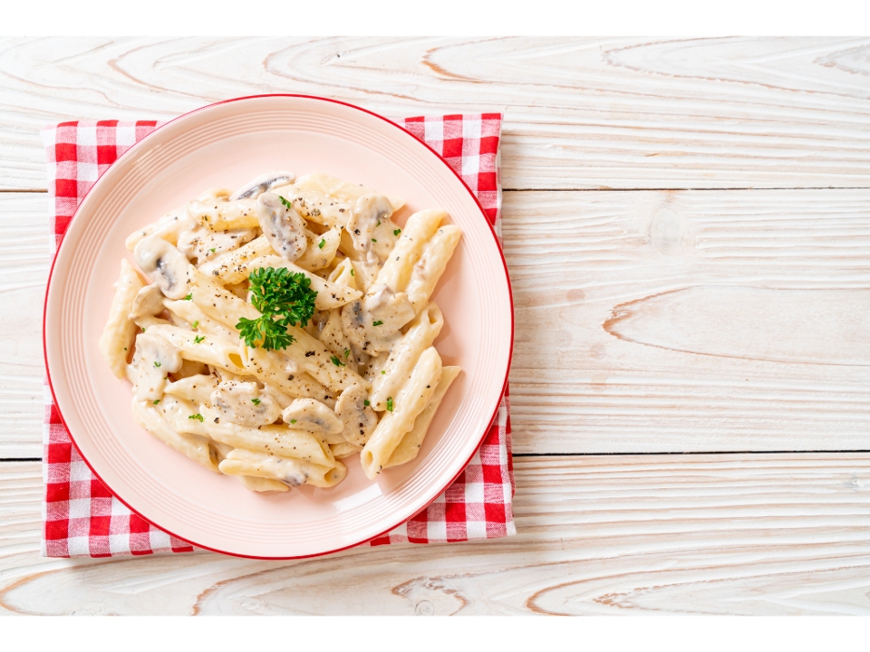 Full Carbonara Sauce.