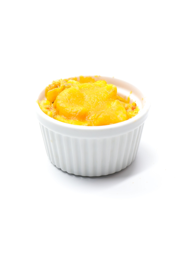 Con Queso Mac N Cheese.