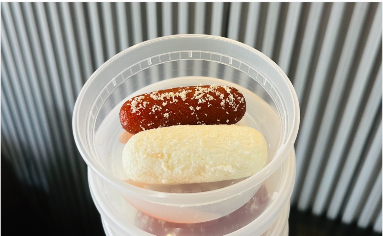 Mishti Duo (Khalajam & Chamcham).