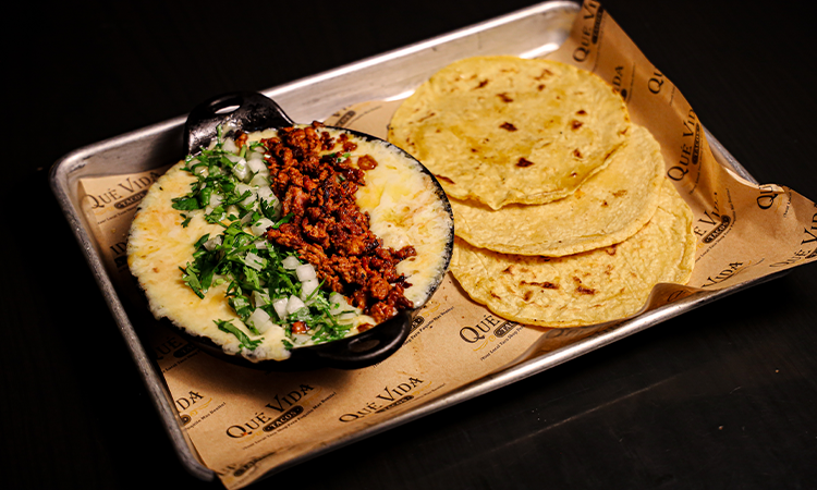 QUESO FUNDIDO.