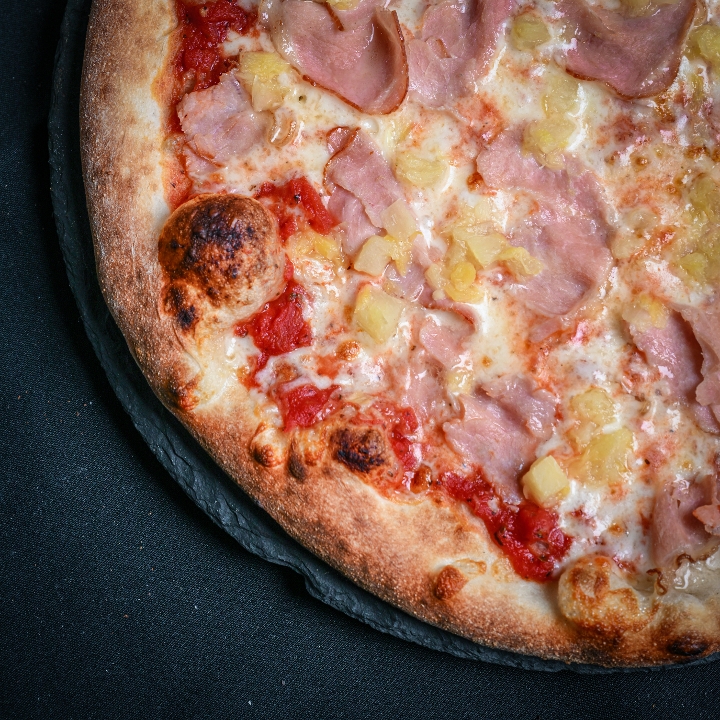 Aloha Pizza.